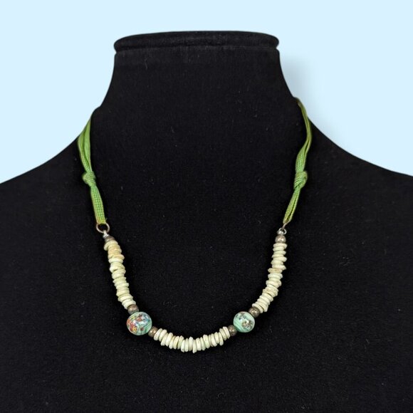 V. Puka Shell & Millefiori Beaded Necklace - Picture 4 of 7